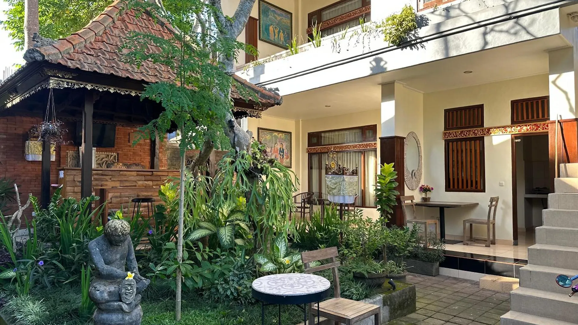 Brata Inn Ubud 2*, Ουμπούντ