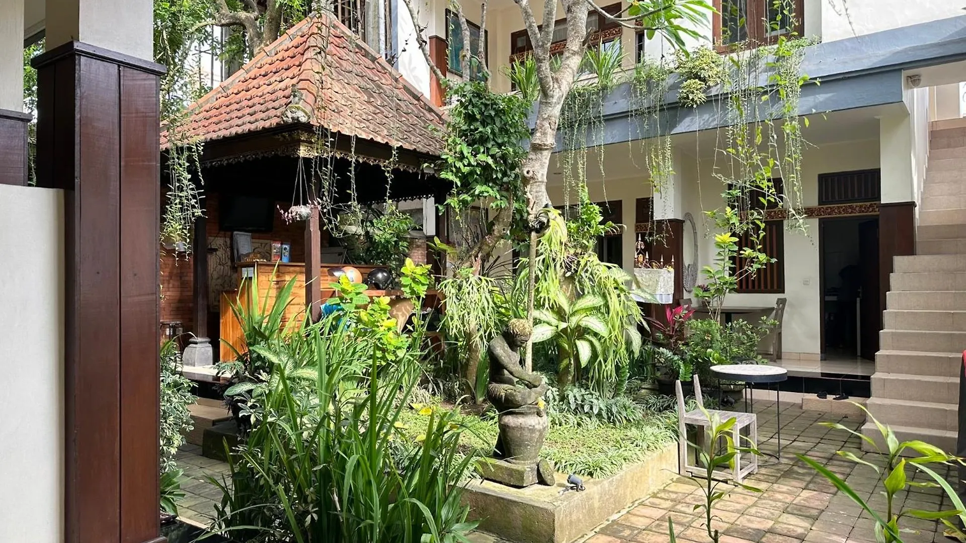 Hotel Brata Inn Ubud